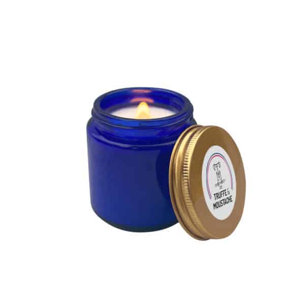 bougie parfumée odeur coussinets des chiens et chats, pain chaud et popcorn nature