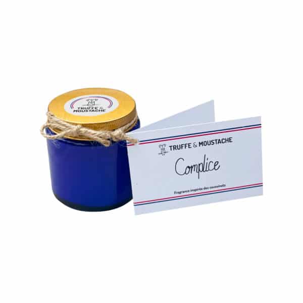 bougie parfumée odeur coussinets des chiens et chats, pain chaud et popcorn nature
